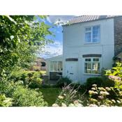 Charming 2 Bedroom Countryside Cottage