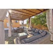 Charming 4-Bed Villa in moncarapacho