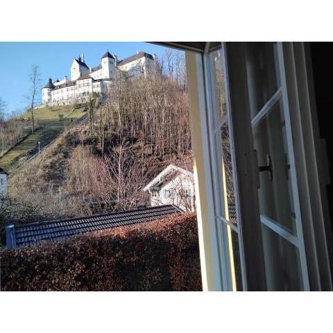 ciao-aschau Haus zur Burg Ap112 Burgblick