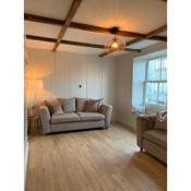 Cosy 1st floor Flat - Kendal Lake District with bike storage