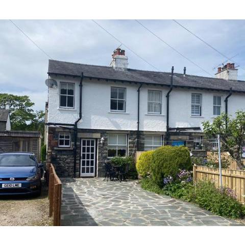 Cosy 2-Bed House in the Heart of Keswick