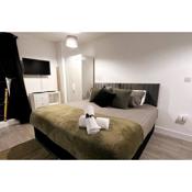 Cosy Studio Apartment- Hemel Hempstead High Street