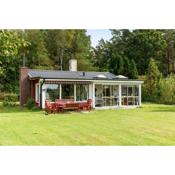 Cottage with own jetty in Ljungbyhed