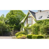 Courtyard Cottages