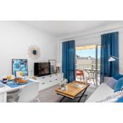 Cozy apartment next to the beach and Nerja center