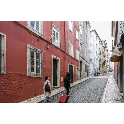 Cozy Studio in Central Bairro Alto