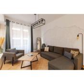 Decorated 2 bedrooms AIR CONDITIONNING, city center