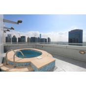 Duplex Penthouse with Private Rooftop Plunge Pool in Dubai Marina