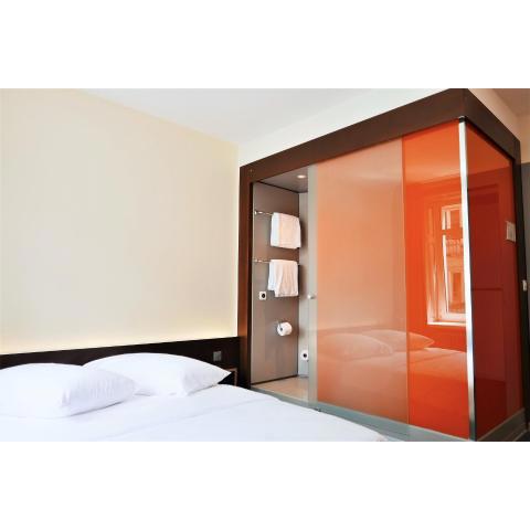 easyHotel Zürich City Centre