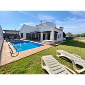 El Valle Golf - 3 bedroom villa with private swimming pool and large garden