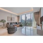 Elegant 1BR Apartment with Burj Khalifa View