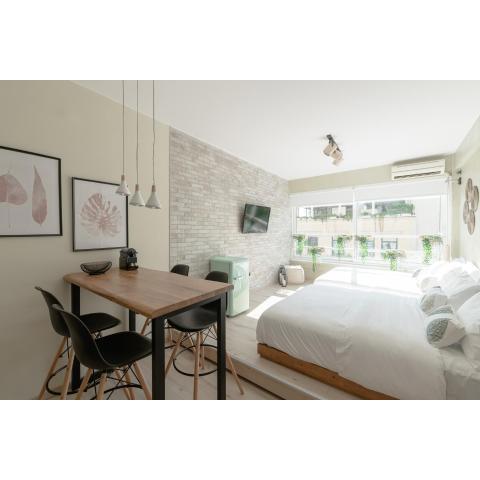 Eunoia suite beautiful living in the heart of Athens