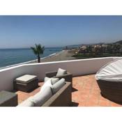 Exquisite Roof Top Terrasse Appartement Front Line Beach