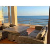 Fantastic penthouse, first line beach, centric