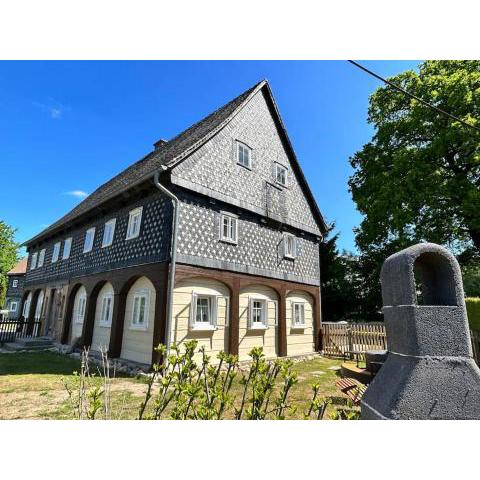 Ferienhaus Hexe mit Whirlpool, Sauna, Garten