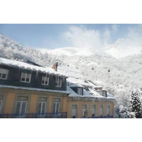 Gd studio + balcon + cellier centre de CAUTERETS