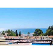 Great sea view apartment, near the beach, with AC and pools