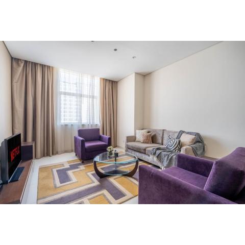 GuestReady - Contemporary delight in Business Bay