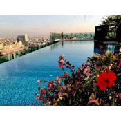 HIGH RISE LUXURY CONDO 1BED ROOF TOP POOL 2 MinMRT