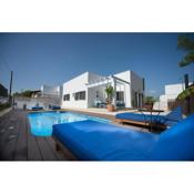 Holiday Home Cala Llombards piscina, wifi, seguridad y relax