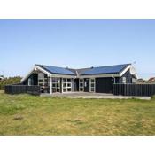 Holiday Home Emppu - 400m from the sea in NW Jutland by Interhome