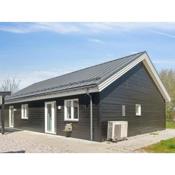 Holiday Home Hidde - 200m from the sea in Djursland and Mols by Interhome