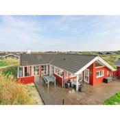 Holiday Home Iacobus - 400m from the sea in NW Jutland by Interhome