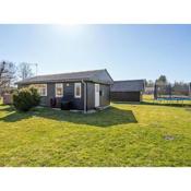 Holiday Home Julla - 1-5km from the sea in NE Jutland by Interhome