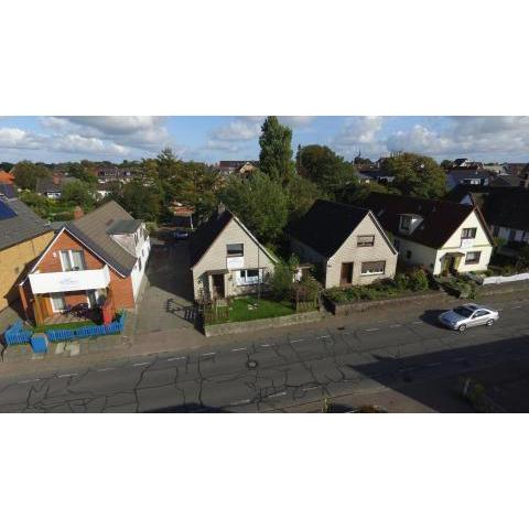 Hotel Dorfkrug Büsum - günstige Altbauzimmer Am Oland