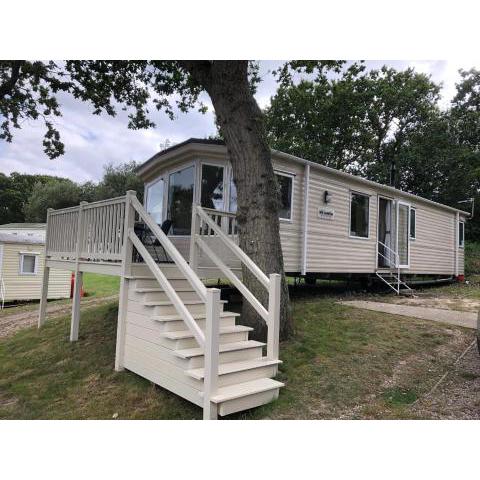 Idyllic mobile home in beautiful surroundings