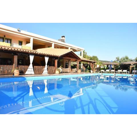 iH Hotels Le Zagare Resort