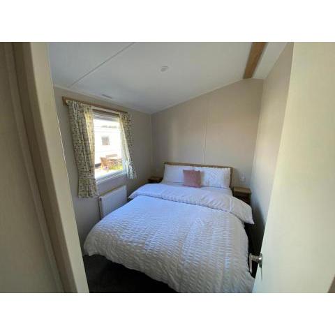 Immaculate 3 Bed Static Caravan in Morecambe