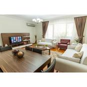 Kaplan Cosy Flat - All air conditioned & Heated 3 Bedrooms in the City