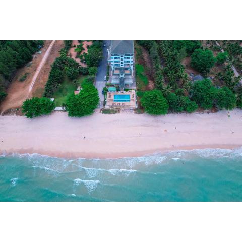 Khanom Golden Beach Hotel