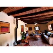 Los Montes Traditional Casa with private pool