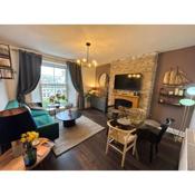 Lovely 1-bedroom serviced apartment in Falmouth