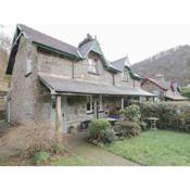 Lovely 2-Bed Cottage in Blaenau Ffestiniog