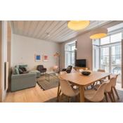 LovelyStay - Charming 3 Bedroom Wonder Downtown