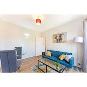 Luxe 1 bed flat in Canada water - Free parking
