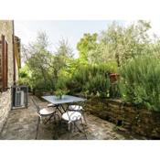 Luxurious cozy apartment with pool near Cortona in Tuscany versatile