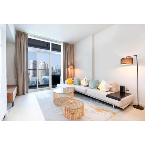 Luxurious High-Rise 2BD Apartment - Dubai Marina