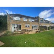Luxury 3 Bed with Pool Deacons Heights