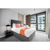 Luxury Apartment - 2 Bedrooms - City Centre - Wrap Around Balcony - Secure Parking - Smart TV - Netflix
