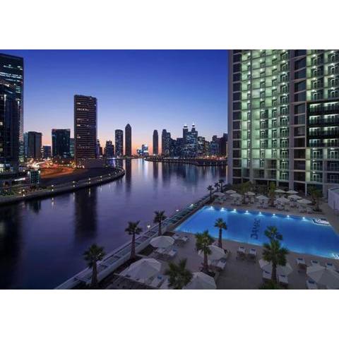 Luxury Hotel Apartment With A Canal View