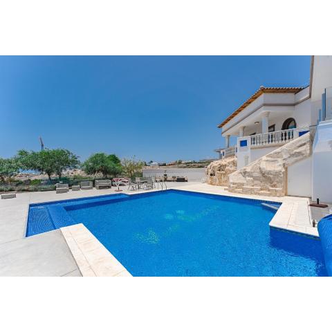 LUXURY VILLA NAUTILUS Heated pool Spa