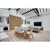 Magnificent refurbished loft In Paris next to Expo Porte de Versailles