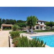 Maison avec piscine privée à Eygalières (Provence)