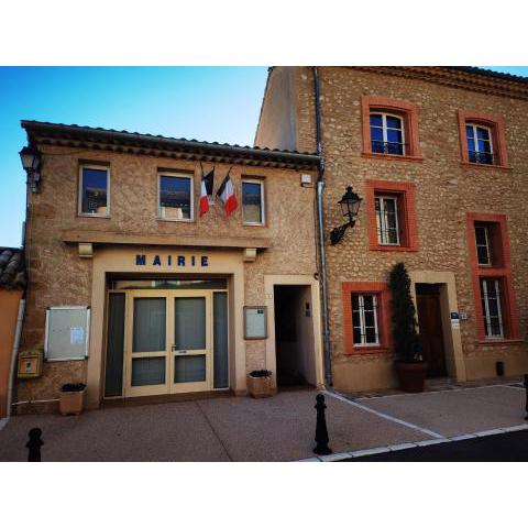 Maison avec vue sur la vallée d'Asse