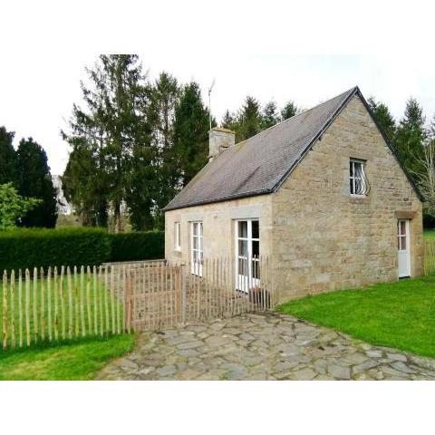 Maison d'une chambre avec jardin clos a Beauficel