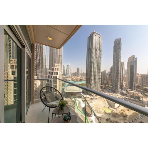 Maison Privee - Central Dubai Apt with Danish Twist & Burj Khalifa Views